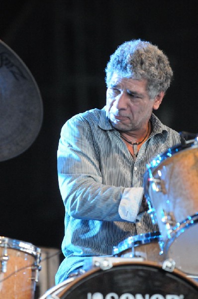 Steve Winwood at the  Verizon Wireless Amphitheater