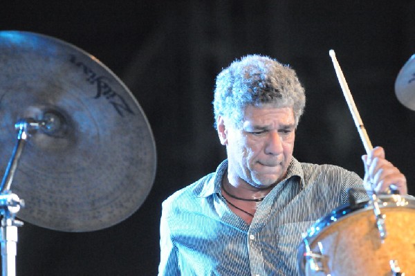 Steve Winwood at the  Verizon Wireless Amphitheater