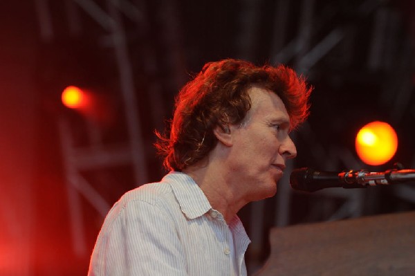Steve Winwood at the  Verizon Wireless Amphitheater