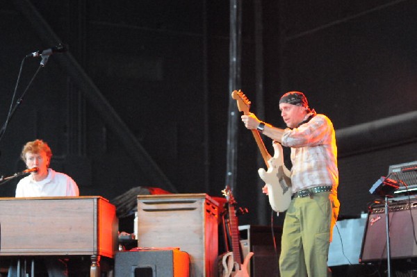 Steve Winwood at the  Verizon Wireless Amphitheater