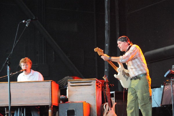 Steve Winwood at the  Verizon Wireless Amphitheater