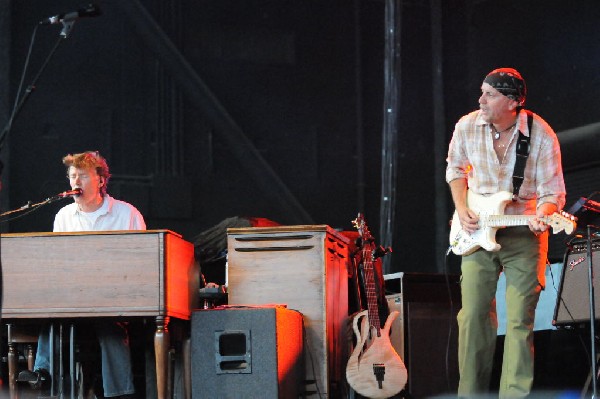 Steve Winwood at the  Verizon Wireless Amphitheater