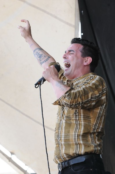 Street Dogs on the Highway 1 Stage, Warped Tour, Verizon Wireless Amphithea