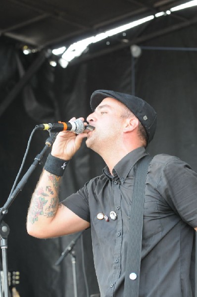 Street Dogs on the Highway 1 Stage, Warped Tour, Verizon Wireless Amphithea