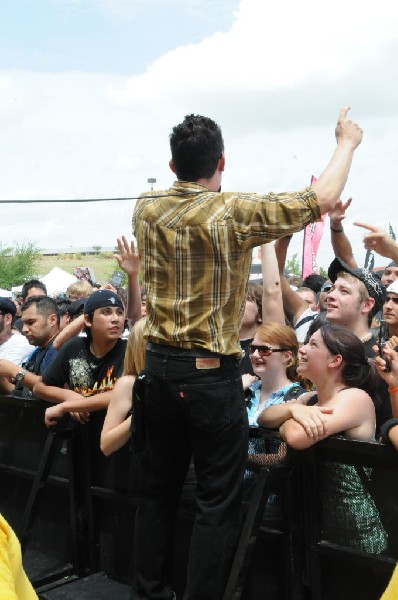Street Dogs on the Highway 1 Stage, Warped Tour, Verizon Wireless Amphithea