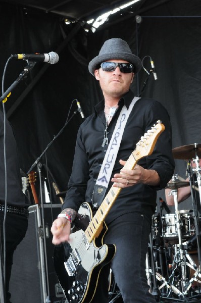 Street Dogs on the Highway 1 Stage, Warped Tour, Verizon Wireless Amphithea