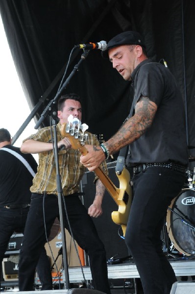 Street Dogs on the Highway 1 Stage, Warped Tour, Verizon Wireless Amphithea