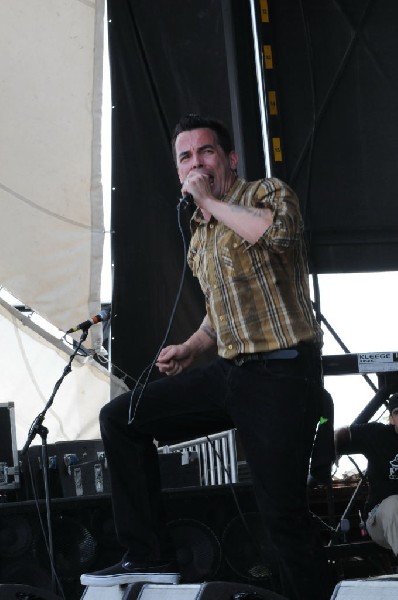 Street Dogs on the Highway 1 Stage, Warped Tour, Verizon Wireless Amphithea