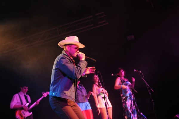 T Bird And The Breaks at the Austin Chronicle SXSW 2010 Film Party at La Zo