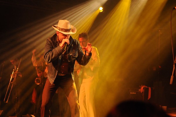 T Bird And The Breaks at the Austin Chronicle SXSW 2010 Film Party at La Zo