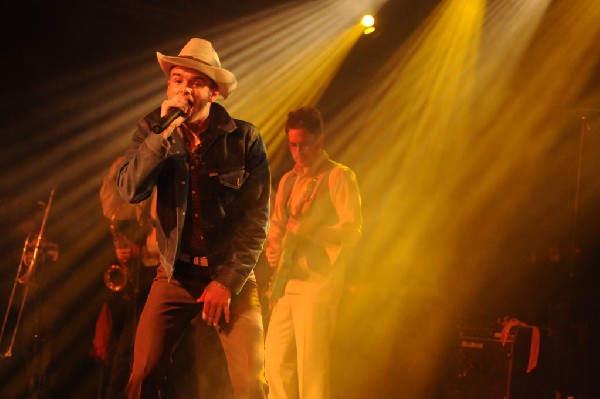 T Bird And The Breaks at the Austin Chronicle SXSW 2010 Film Party at La Zo