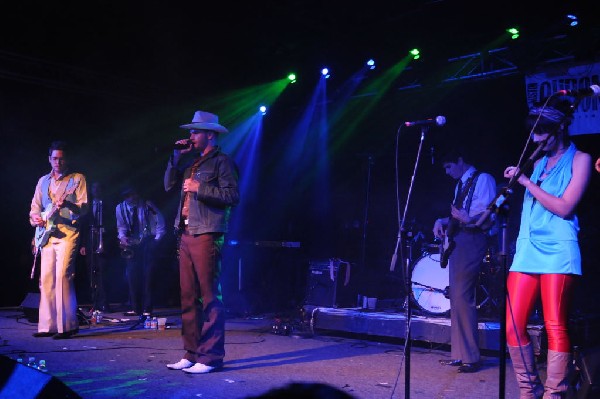 T Bird And The Breaks at the Austin Chronicle SXSW 2010 Film Party at La Zo