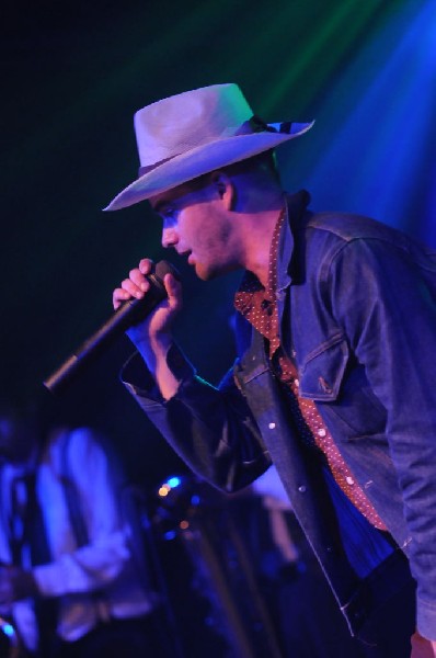 T Bird And The Breaks at the Austin Chronicle SXSW 2010 Film Party at La Zo