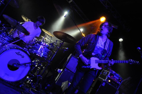 TV Torso at La Zona Rosa, Austin Texas, 02/02/2011