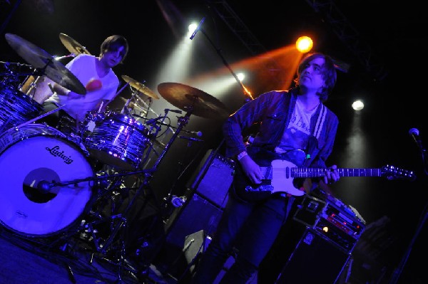 TV Torso at La Zona Rosa, Austin Texas, 02/02/2011