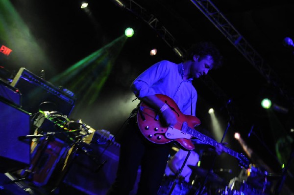 TV Torso at La Zona Rosa, Austin Texas, 02/02/2011