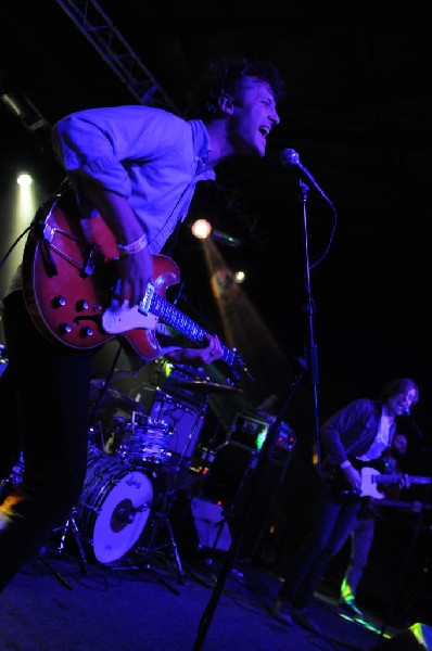 TV Torso at La Zona Rosa, Austin Texas, 02/02/2011