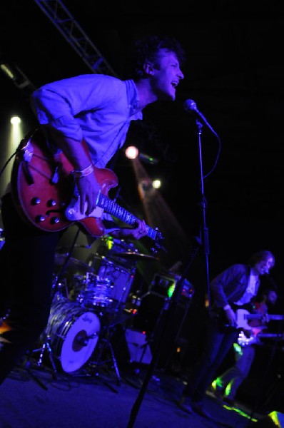 TV Torso at La Zona Rosa, Austin Texas, 02/02/2011