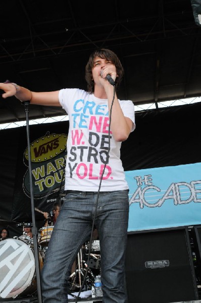 The Academy Is on the Route 66 Stage, Warped Tour, Verizon Wireless Amphith