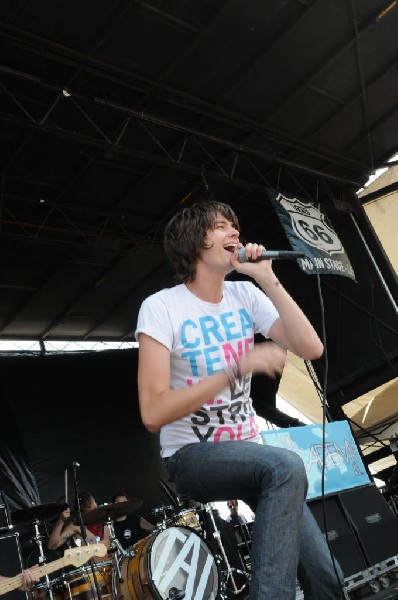 The Academy Is on the Route 66 Stage, Warped Tour, Verizon Wireless Amphith