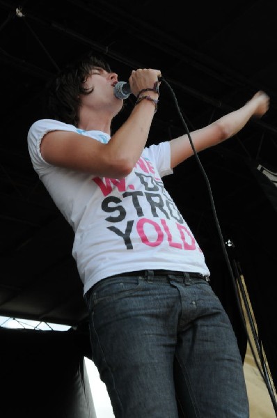 The Academy Is on the Route 66 Stage, Warped Tour, Verizon Wireless Amphith