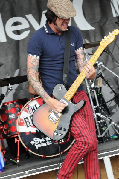 The Briggs on the Hurley Stage, Warped Tour, Verizon Wireless Amphitheater,