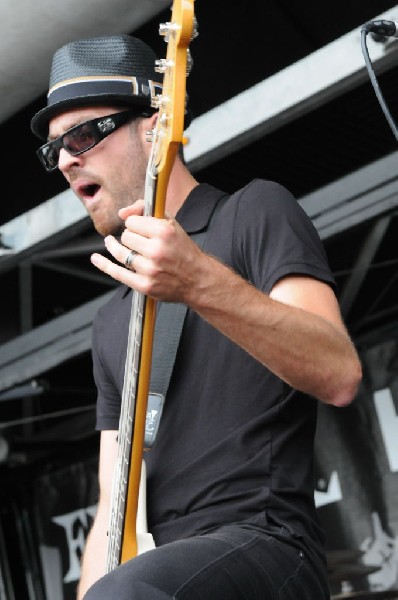 The Briggs on the Hurley Stage, Warped Tour, Verizon Wireless Amphitheater,