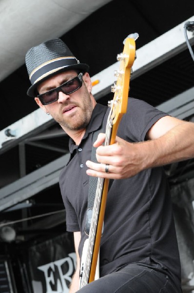 The Briggs on the Hurley Stage, Warped Tour, Verizon Wireless Amphitheater,