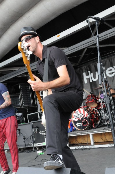The Briggs on the Hurley Stage, Warped Tour, Verizon Wireless Amphitheater,