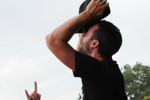 The Briggs on the Hurley Stage, Warped Tour, Verizon Wireless Amphitheater,