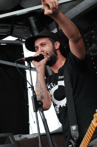 The Briggs on the Hurley Stage, Warped Tour, Verizon Wireless Amphitheater,