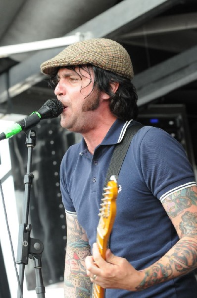 The Briggs on the Hurley Stage, Warped Tour, Verizon Wireless Amphitheater,