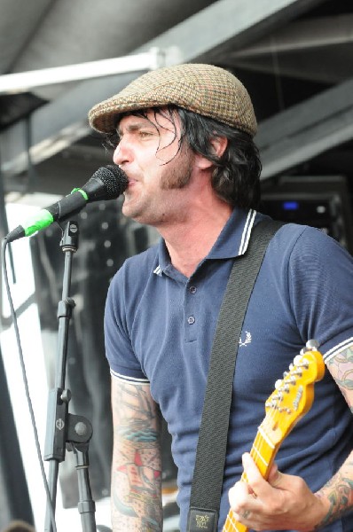 The Briggs on the Hurley Stage, Warped Tour, Verizon Wireless Amphitheater,