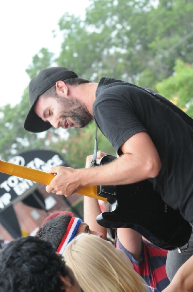 The Briggs on the Hurley Stage, Warped Tour, Verizon Wireless Amphitheater,