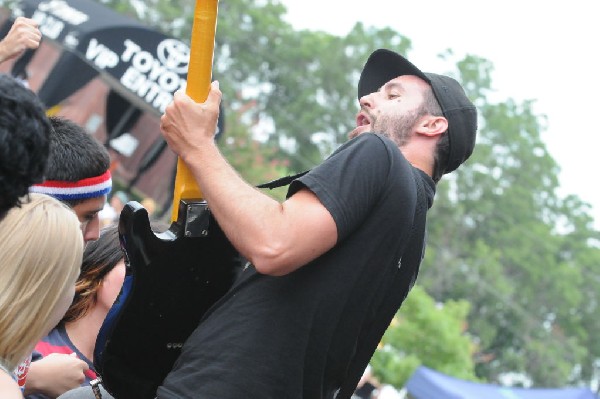 The Briggs on the Hurley Stage, Warped Tour, Verizon Wireless Amphitheater,