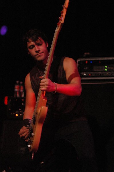 The Confession at La Zona Rosa