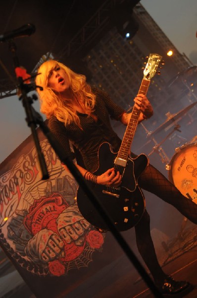 The Creepshow at the Freak Show Festival, Austin, Texas 10/23/10 - photo by