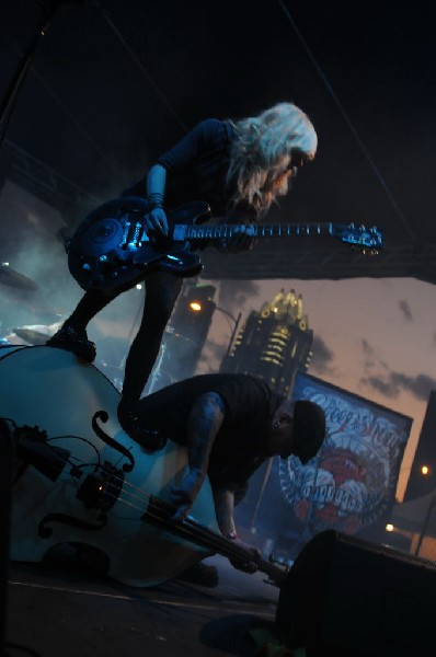 The Creepshow at the Freak Show Festival, Austin, Texas 10/23/10 - photo by