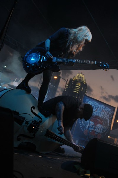 The Creepshow at the Freak Show Festival, Austin, Texas 10/23/10 - photo by