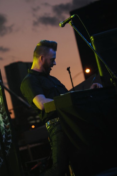 The Creepshow at the Freak Show Festival, Austin, Texas 10/23/10 - photo by