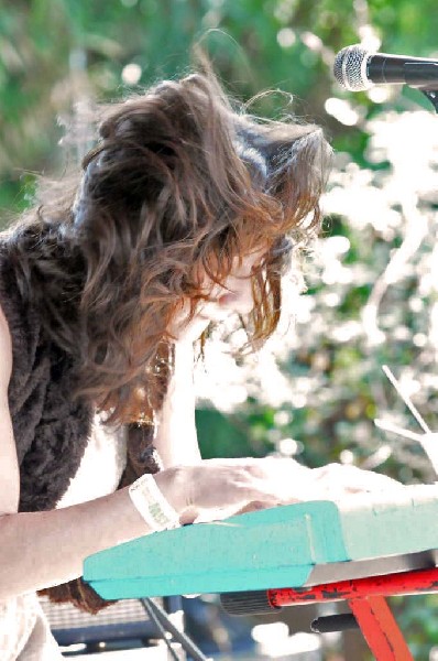 The Golden Dogs at the Roky Erickson Ice Cream Social at Threadgill's, Aust