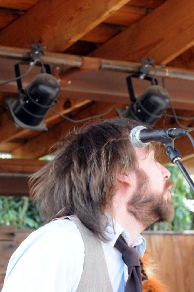 The Golden Dogs at the Roky Erickson Ice Cream Social at Threadgill's, Aust