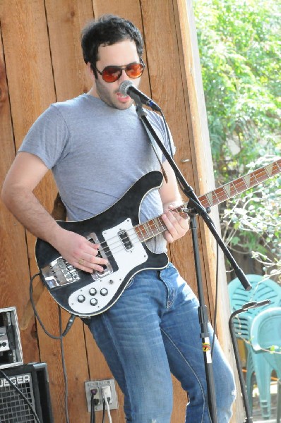 The Golden Dogs at the Roky Erickson Ice Cream Social at Threadgill's, Aust