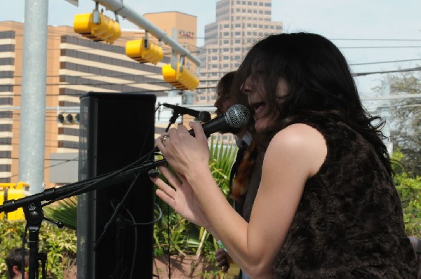 The Golden Dogs at the Roky Erickson Ice Cream Social at Threadgill's, Aust