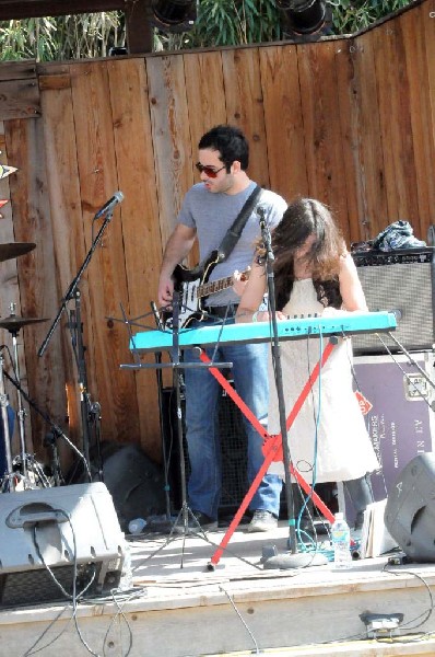 The Golden Dogs at the Roky Erickson Ice Cream Social at Threadgill's, Aust