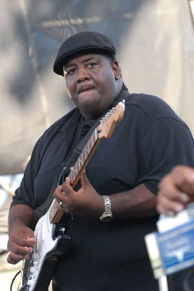 The Lee Boys at The Back Yard, Austin, Texas