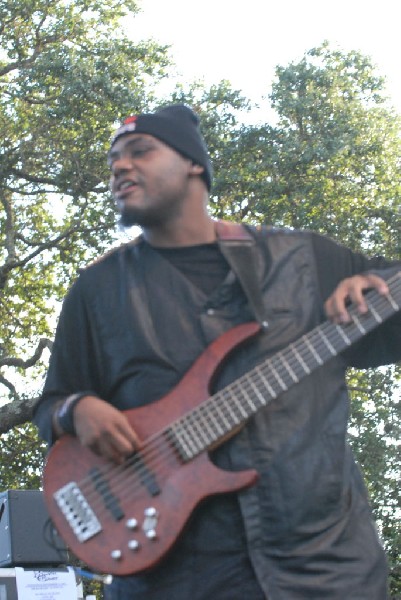 The Lee Boys at The Back Yard, Austin, Texas