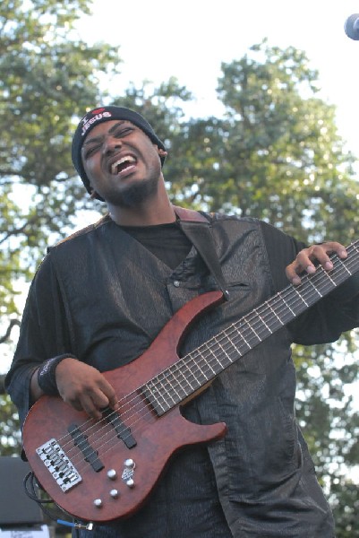 The Lee Boys at The Back Yard, Austin, Texas