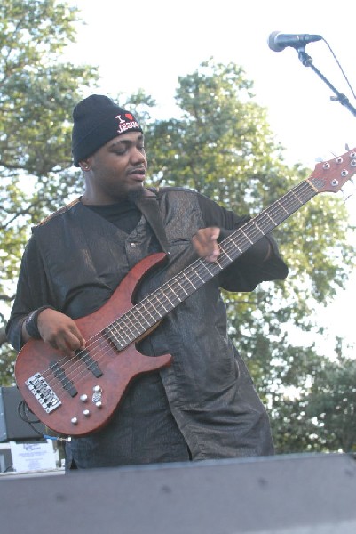 The Lee Boys at The Back Yard, Austin, Texas