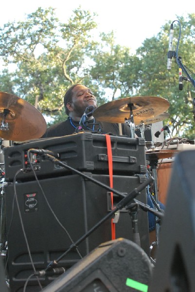The Lee Boys at The Back Yard, Austin, Texas
